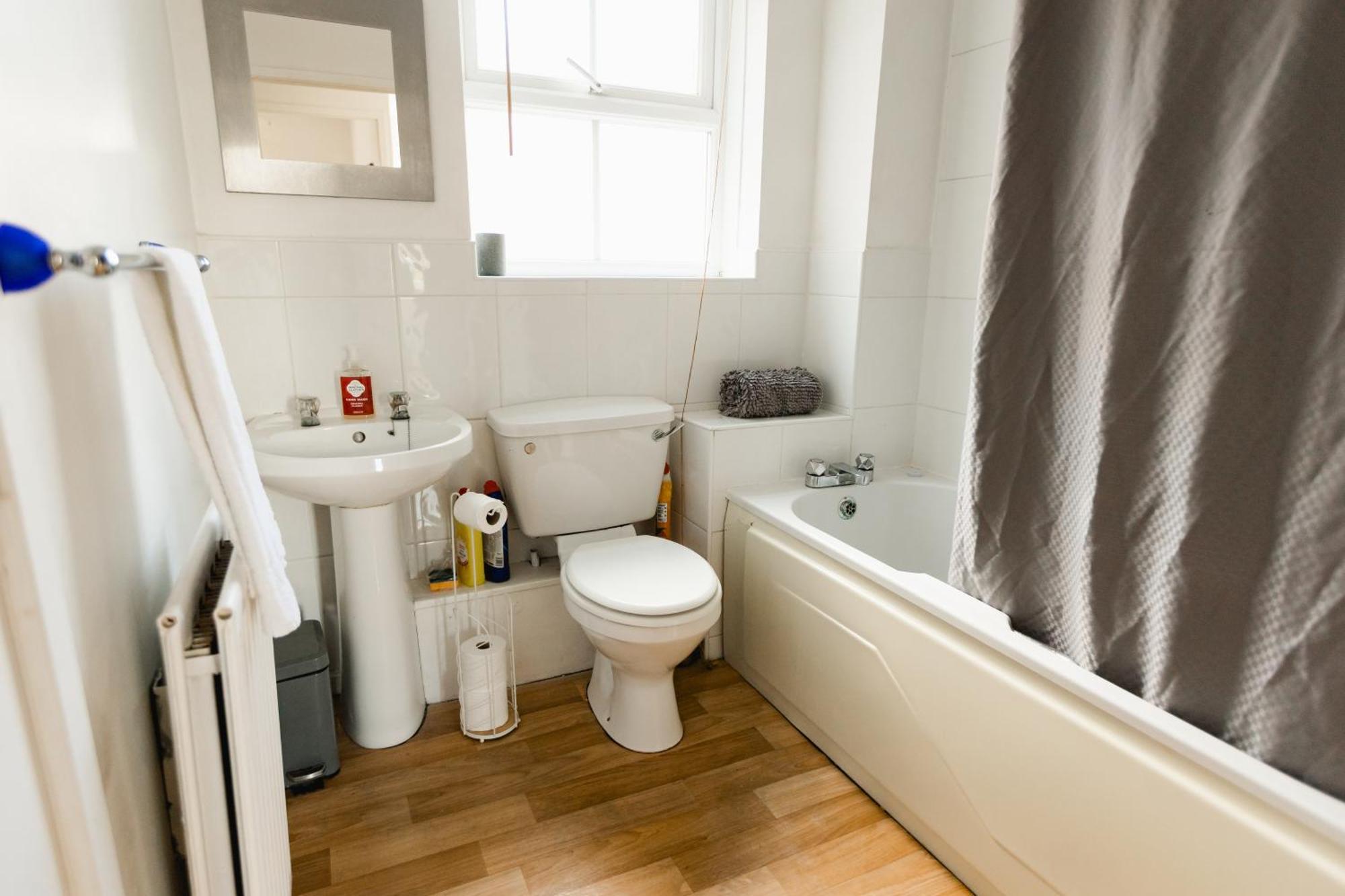 Hullidays Victora Dock- Refurbished 2024 Apartment Кингстън ъпон Хъл Екстериор снимка