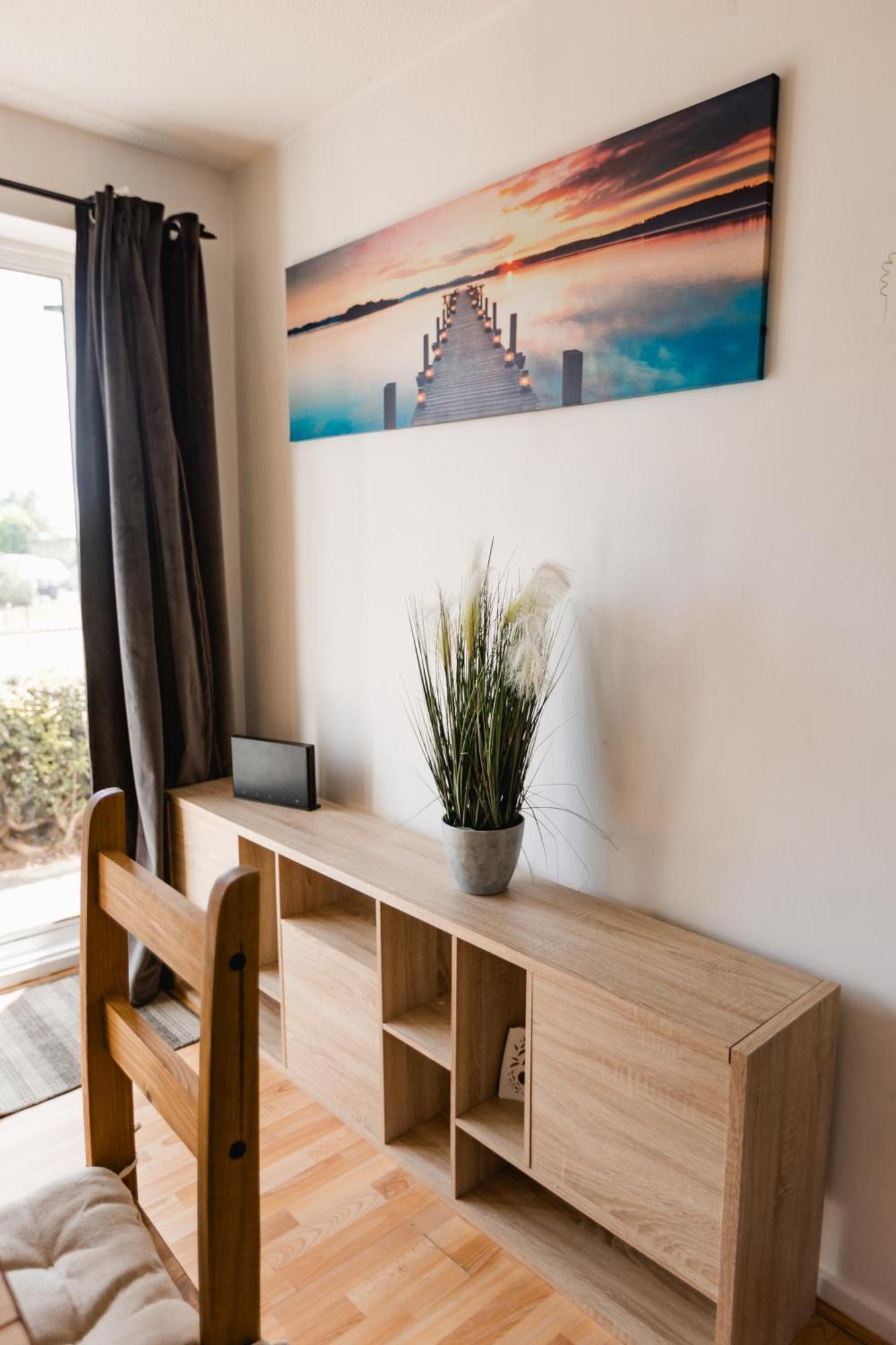 Hullidays Victora Dock- Refurbished 2024 Apartment Кингстън ъпон Хъл Екстериор снимка